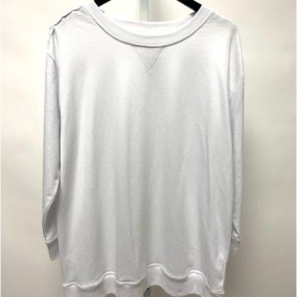 Roaman’s White Sweatshirt, long sleeve with crochet insert. Size 14/16.